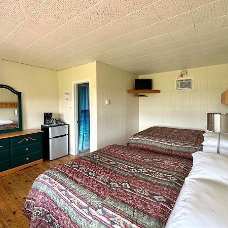 The Waterfront Motel Grand Barachois Εξωτερικό φωτογραφία
