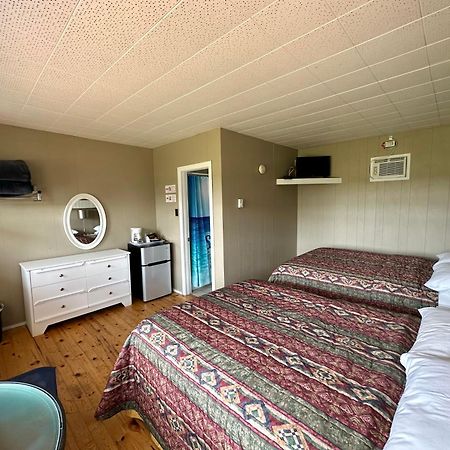 The Waterfront Motel Grand Barachois Εξωτερικό φωτογραφία