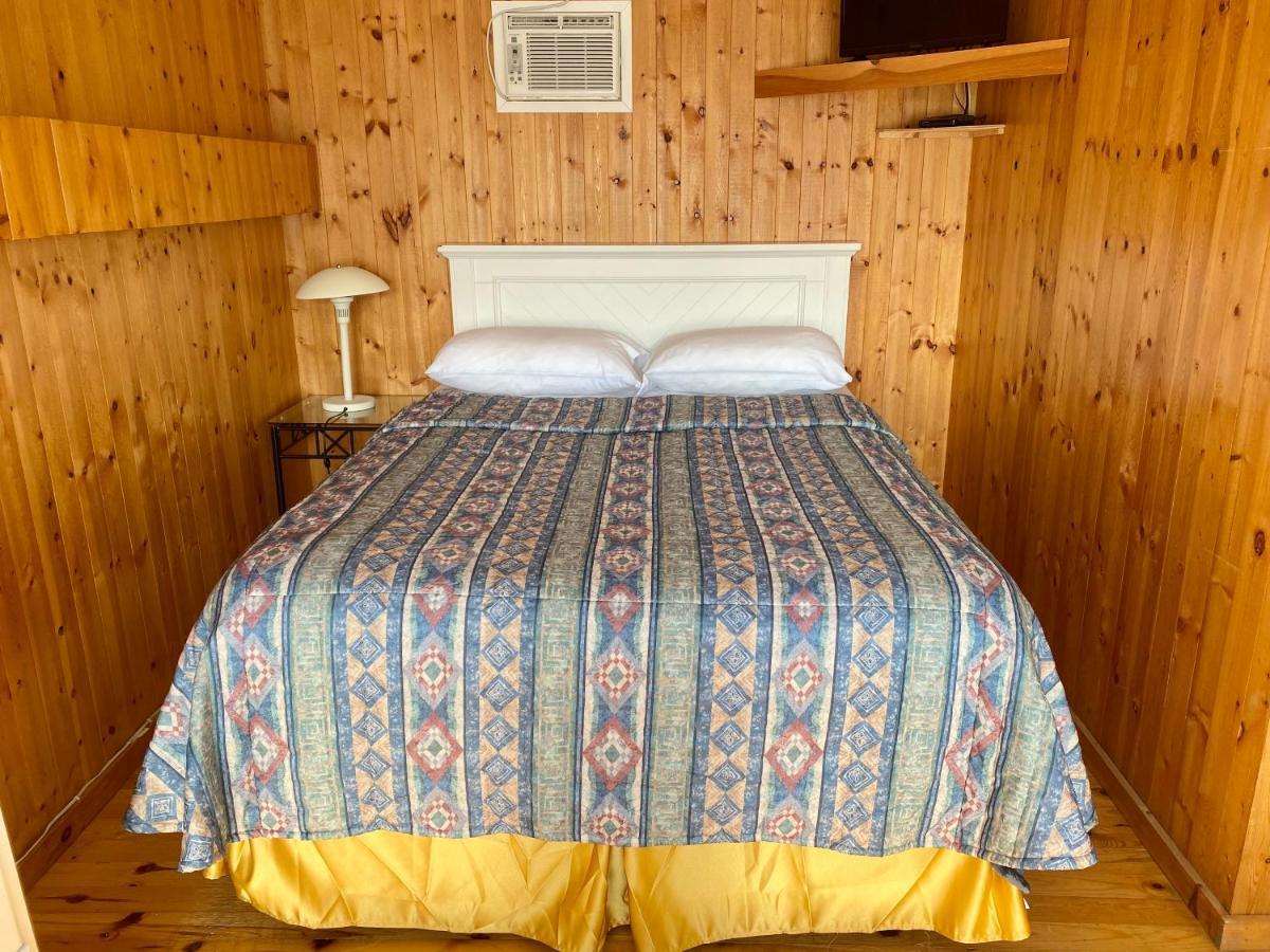 The Waterfront Motel Grand Barachois Εξωτερικό φωτογραφία