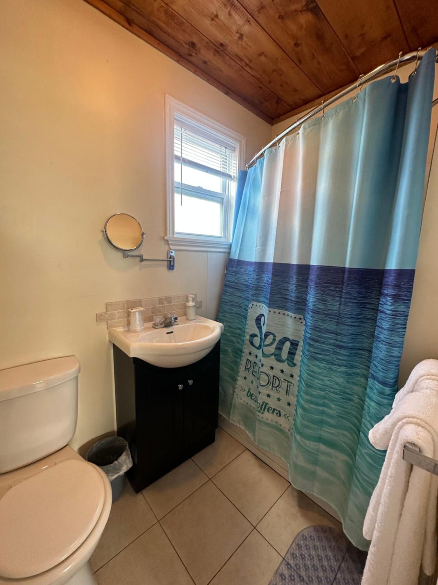The Waterfront Motel Grand Barachois Εξωτερικό φωτογραφία